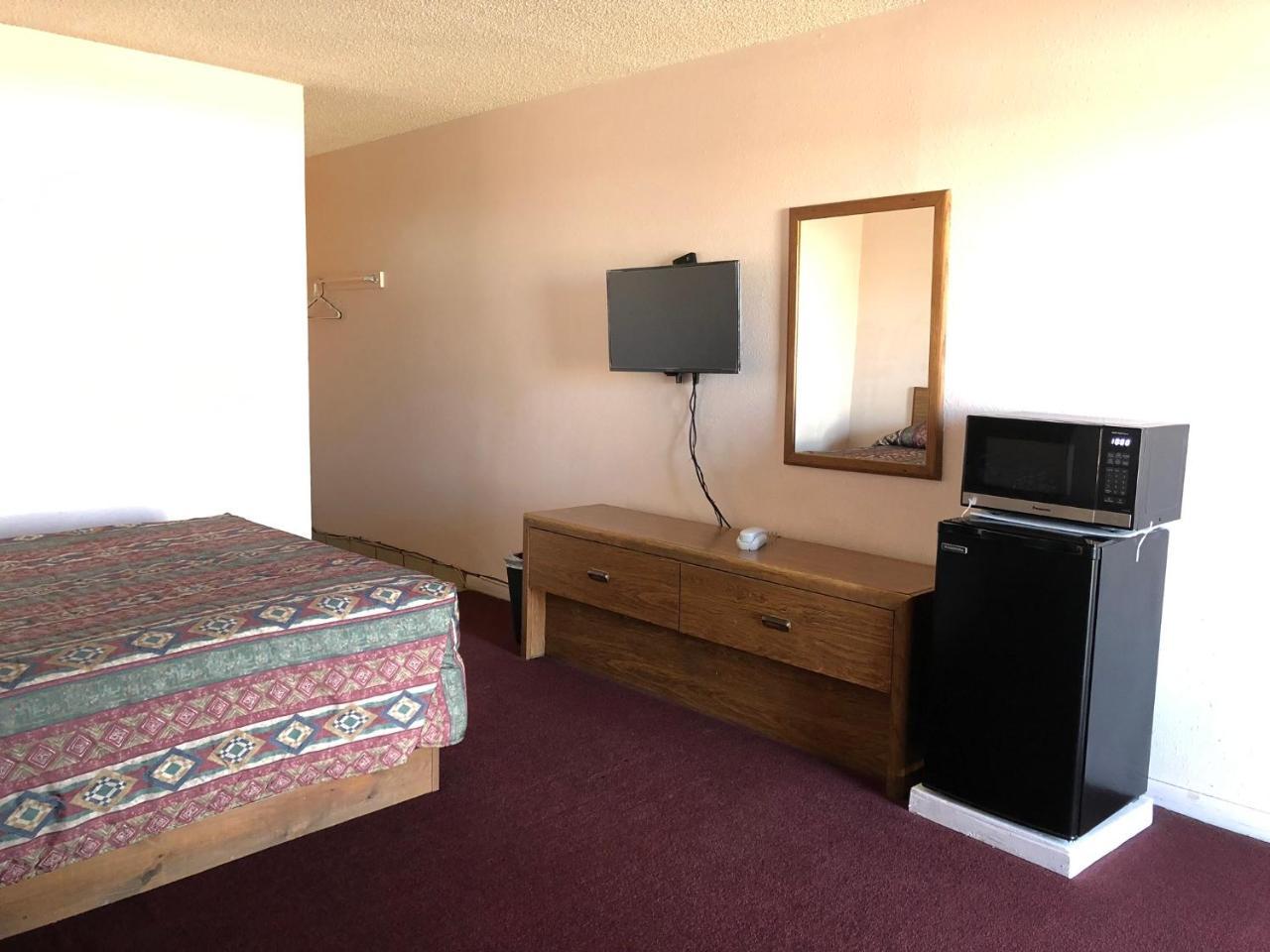 Deluxe Inn Motel Sparks Exteriör bild